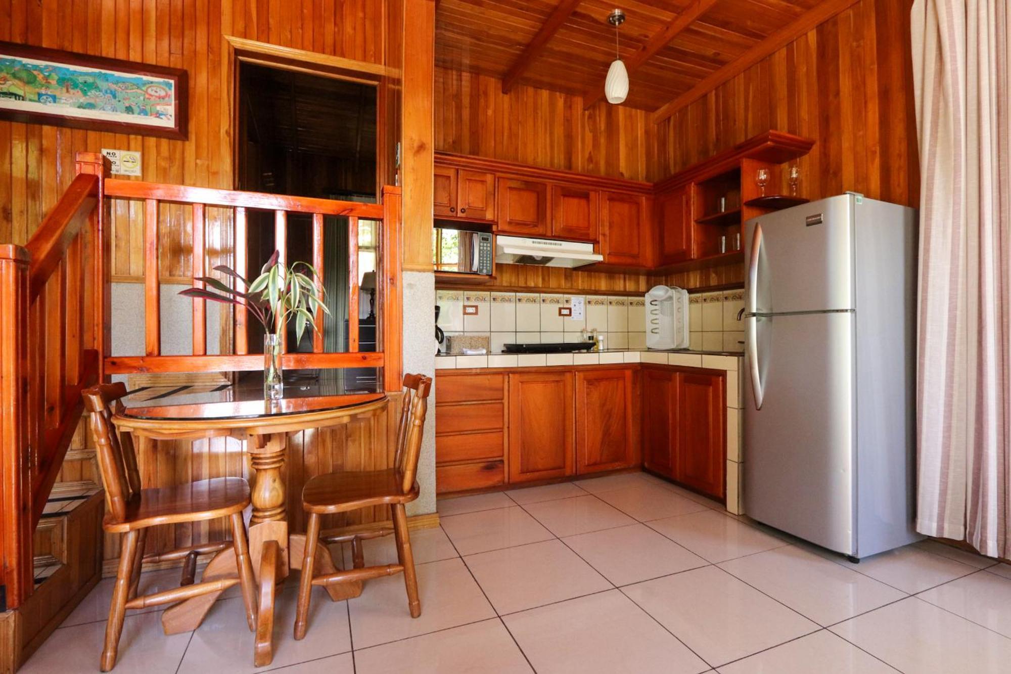 Los Pinos Cabins & Reserve Monteverde Phòng bức ảnh