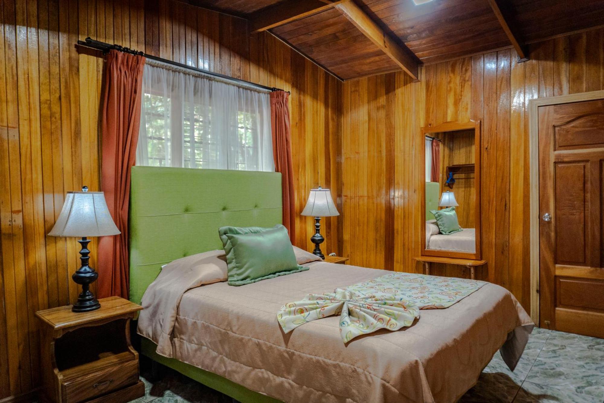 Los Pinos Cabins & Reserve Monteverde Ngoại thất bức ảnh