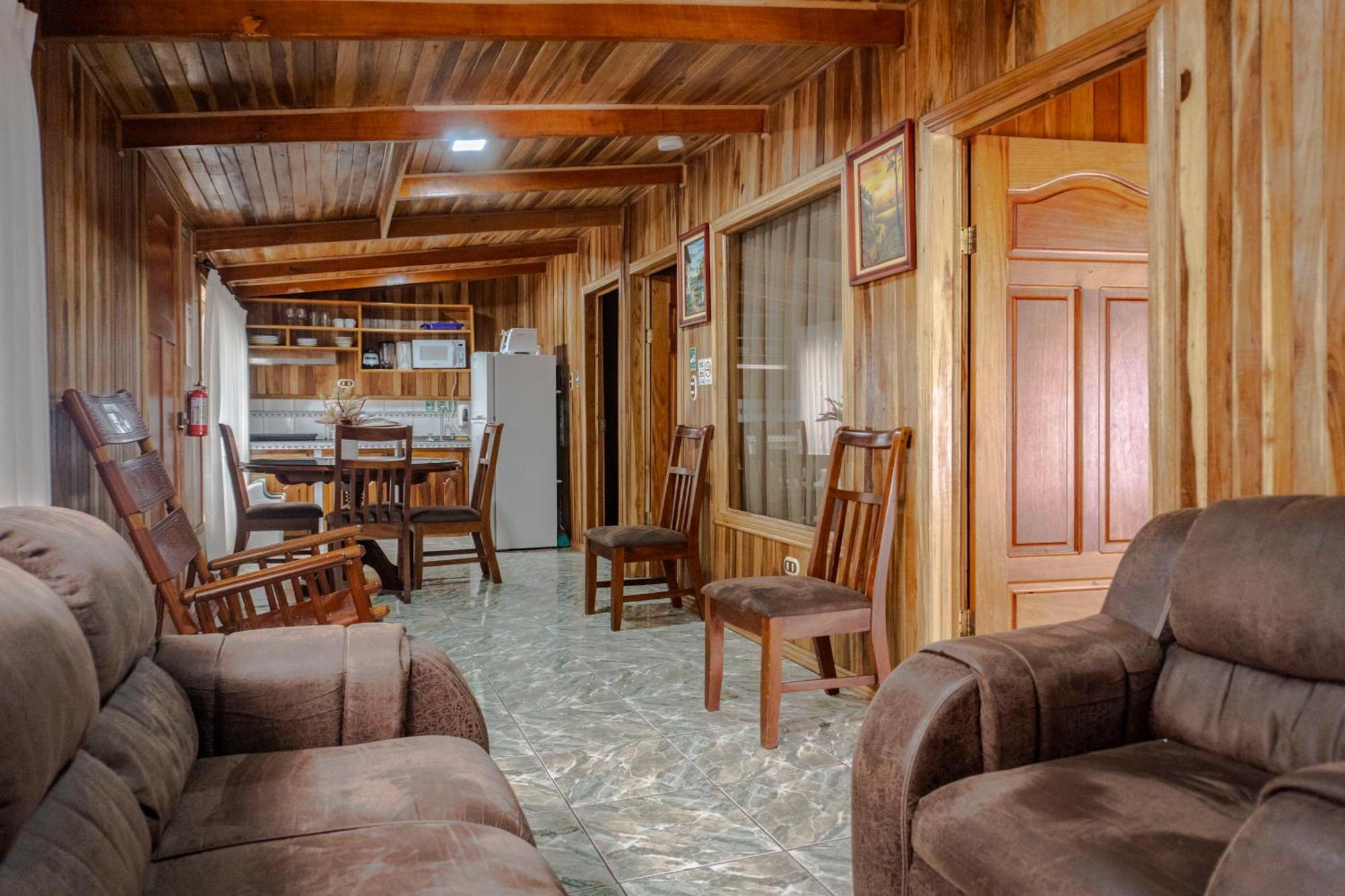 Los Pinos Cabins & Reserve Monteverde Phòng bức ảnh