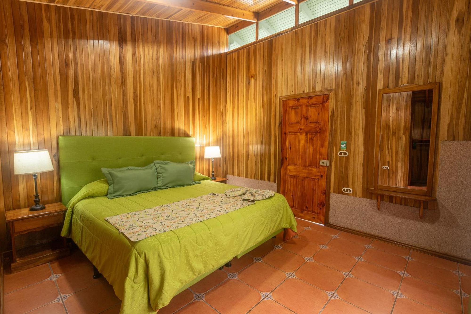 Los Pinos Cabins & Reserve Monteverde Ngoại thất bức ảnh